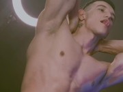 A dance before a good muscle and cum worship 1/16