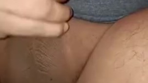 Chico se masturba para su mujer termina mal