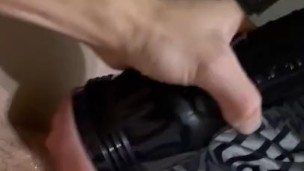 Big dick creampies fleshlight