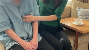 【くすぐり検証】紅茶の魅力を聞きながらくすぐったらどうなる！？♡ #shorts