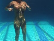 Slight pussy rubbing by Heidi Van Horny on poolside 9/16