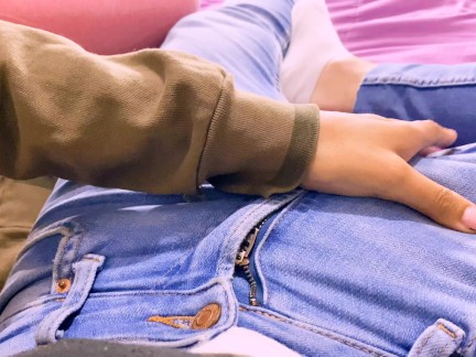 Netflix and chill with my girlfriend when my parents are not home