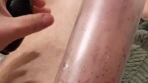 I pump my cock 