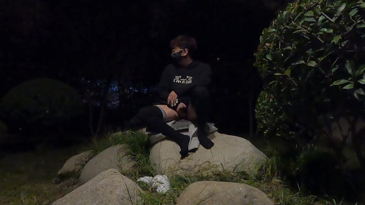 sex with handsome guy in the park - RedTube