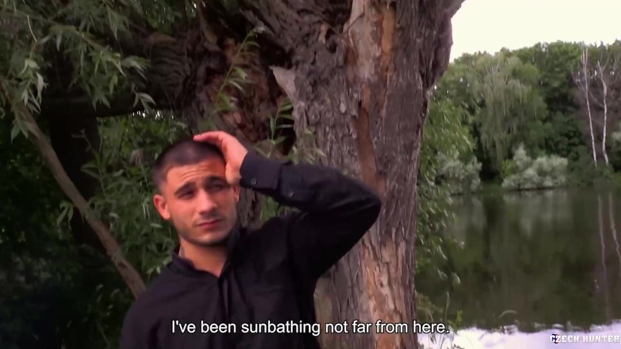 BigStr - Horny Man With A Big Cock Gives Money To A Stranger In Exchange For A Quick Outdoor Fuck - RedTube