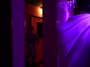 Schlammschieben! Nach der Orgie den letzten Gast noch blank abgefickt mit meiner Spermafotze! 1/16