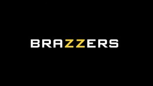Outgoing Call, Incoming Cock - Asteria Diamond / Brazzers