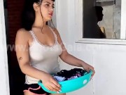 SE CALIENTA OLIENDOSE LAS BRAGAS USADAS 1/16