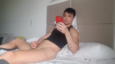 Morning jerk off watching porn from the phone Part 1