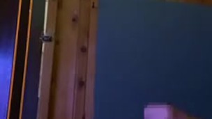 カーテンの隙間から丸見えな古びた昭和なビデボで通り過ぎてく客に次々に覗かれながらオナニー（場所はブログに！もっこり教師で検索）