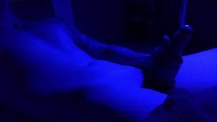 Man Moaning Loud Before Dumping His Thick Cum