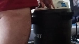 Sean gettin vaccu sucked