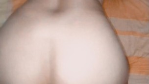 Fucking my wife until I cum inside her (amateur creampie)