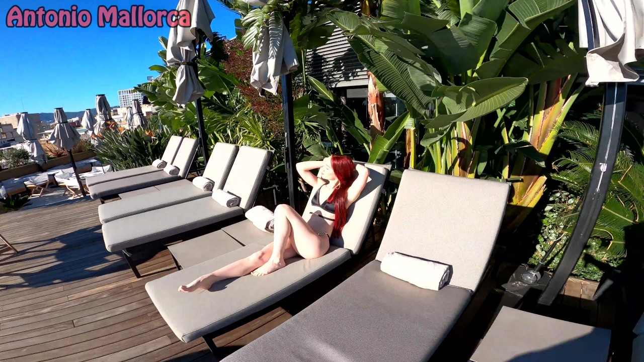 Follando Una Peliroja Española Buenorra Pillada en la PISCINA - 無料セックスビデオ - RedTube