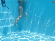 Swimming pool underwater naked babe Bonnie Dolce 10/16