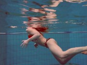 Hot and knowing babe Alice in the pool 3/16