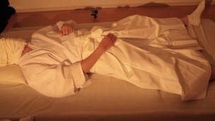 【神主】神職装束でしこしこ……-研修生編- 偶然その痴態を目の当たりにしてしまい、お仕置きとして宮司様の見ている中で射精を命じられました……