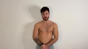 Macrophilia - As your orgasm grows you shrink more