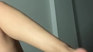 PINK TOES & BBC MY FIRST FOOT Job WOULD YOU CUM ON MY FEET