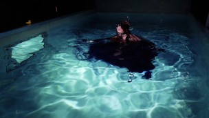 UNDERWATER shooting - full backstage