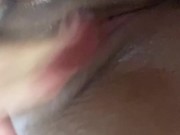 Bucetinha greluda molhadinha cheia de tesão 14/16