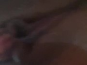 Bucetinha greluda molhadinha cheia de tesão 16/16