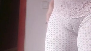 طبوني مقيم صابح فزك و منفوخ باغي زب احح مشهياه ناكلو