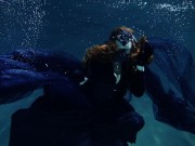 underwater moments: gothic mood 13/16