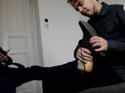 Sneakers and bare feet after running (long toes, 18 y/o feet, foot worship, sweaty feet, foot sniff)