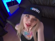 Sexy sister seduced stepbrother and fucked in tight pussy. Karneli Bandi 1/16