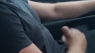muscle daddy splashing huge cumshot in the car while driving