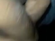 jugando umpoco con mi pene