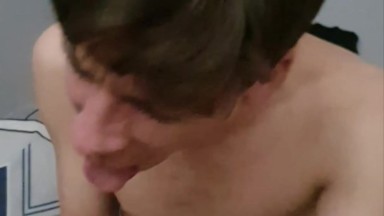 sucking roommate's huge cock and swallow cum