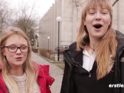 Ersties: In der Universitätsbibliothek wird es heiß mit Holly und Ida 12/16