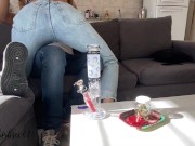 Argentina putita me invita a ver una pelicula y termina con la cara llena de leche 4/16