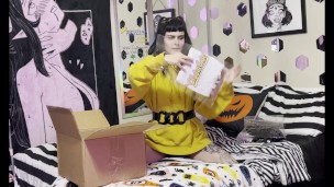 Chaturbate Unboxing & Try-On Haul