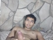 guardo un retrato tuyo con pasion, con delicadeza, oh mi musa cuanta vida generas a tu alrededor 5/16