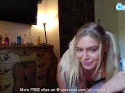 Sexy Teen Fucks Herself 7/16