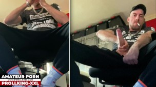 100 - PROLLKING BIG COCK - SHOW OFF 6