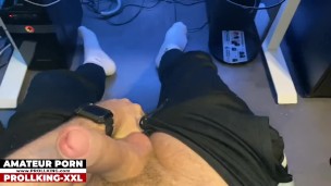 101 - PROLLKING BIG COCK - SHOW OFF 7