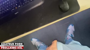 103 - PROLLKING BIG COCK - SHOW OFF 9