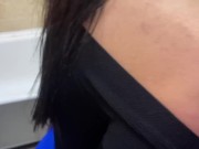 Трахаю мачеху с большими сиськами в ванной и кончаю на нее 4/16