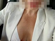 MILF en chasse dans un centre commercial se fait sodomiser par une jeune queue de 18 ans 1/16