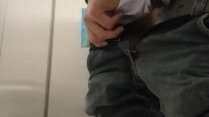 Me Ven Masturbandome (xxxkmilo69xxx)