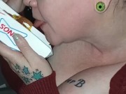 Late night snacking.. cum taste so good 🤤 11/16