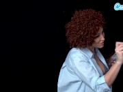 Mature MILF Has Her Boobs Slip 14/16