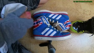 Fun with Adidas Space diver (4Cumshots)