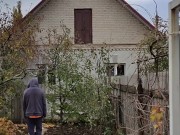 A walk through the autumn garden 12/16