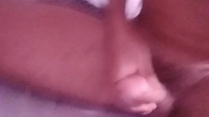 showing my feet to you check my onl1f4ns to see me cumming on them