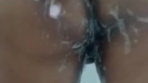 Metiéndome el dedo en mi culito